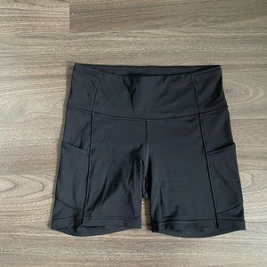 LULULEMON Fast and Free High-Rise Short 6”